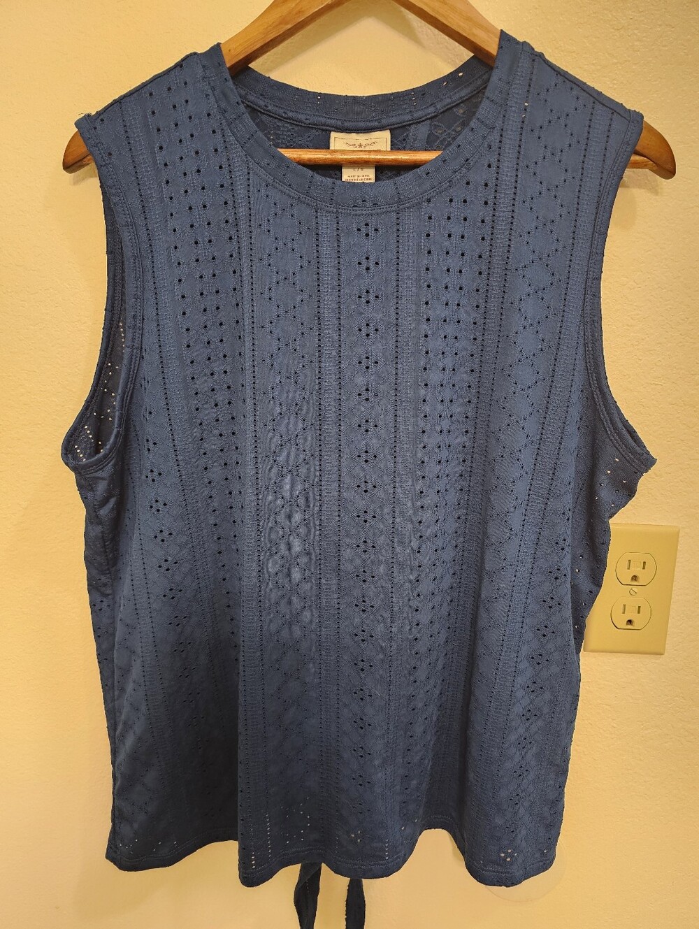 Ariat Womens Tank Blouse